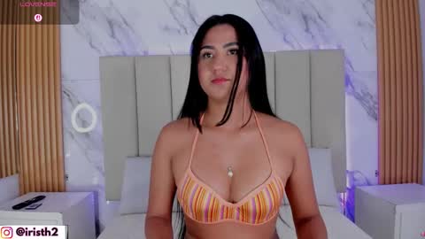 Snapshot of iris_thompson chatting on February 5, 2026, 4:06 am Iris online show from February 5, 2026, 4:06 am