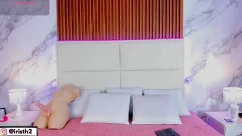 Snapshot of iris_thompson chatting on April 27, 2026, 4:54 am Iris online show from April 27, 2026, 4:54 am