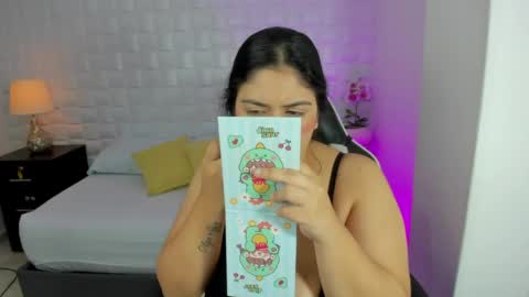 Snapshot of iris_torrez chatting on April 27, 2026, 11:52 am Iris online show from April 27, 2026, 11:52 am