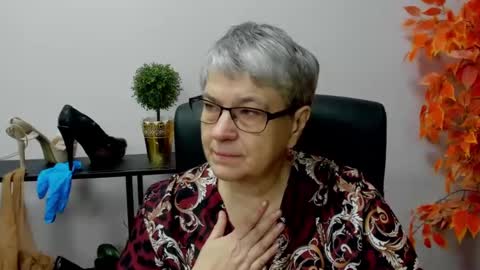 I R I S online show from December 19, 2024, 7:29 am