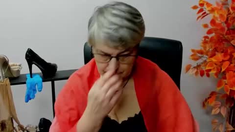 I R I S online show from February 4, 2025, 10:43 am