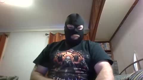 irishadz online show from November 25, 2025, 4:07 pm