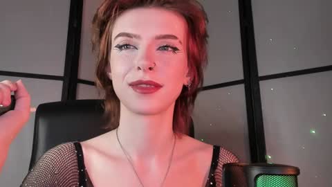 Miss Iris Fansly Miss Iris new inst.  online show from January 13, 2025, 5:33 am