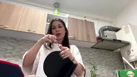 Snapshot of irisreynolds chatting on February 19, 2025, 3:06 am Maria online show from February 19, 2025, 3:06 am