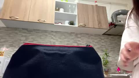 Snapshot of irisreynolds chatting on February 20, 2025, 4:07 am Maria online show from February 20, 2025, 4:07 am