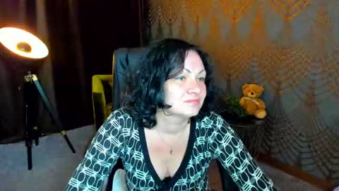 Iris online show from June 11, 2026, 1:05 am