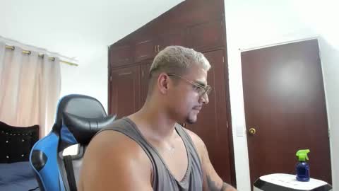 Leo online show from April 7, 2026, 9:15 pm