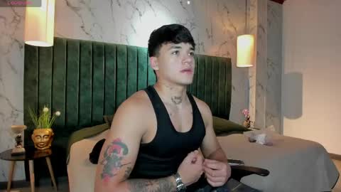 Iron Tous online show from April 23, 2026, 9:28 pm