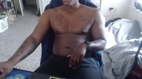 Chi online show from February 18, 2026, 7:32 pm