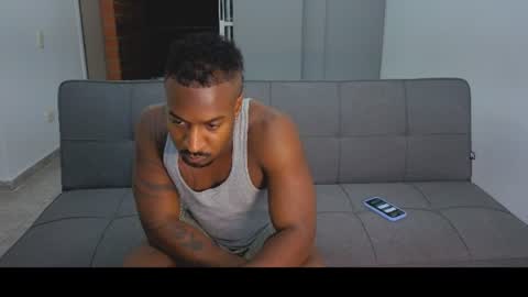 Snapshot of ironbrohood chatting on July 31, 2026, 2:44 am Yandi Alpha Locker Room online show from July 31, 2026, 2:44 am