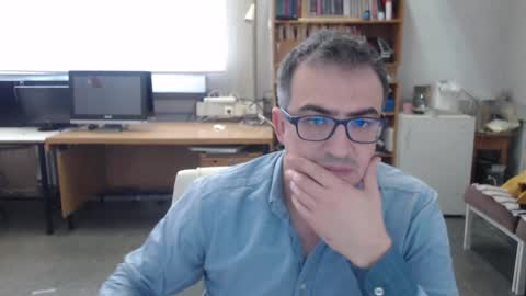 Snapshot of ironchrome chatting on January 2, 2025, 12:13 pm IronChrome online show from January 2, 2025, 12:13 pm