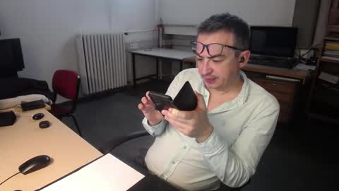 Snapshot of ironchrome chatting on March 10, 2025, 9:21 am IronChrome online show from March 10, 2025, 9:21 am