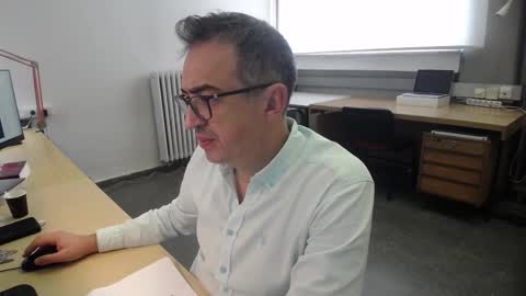 Snapshot of ironchrome chatting on October 15, 2025, 9:53 am IronChrome online show from October 15, 2025, 9:53 am