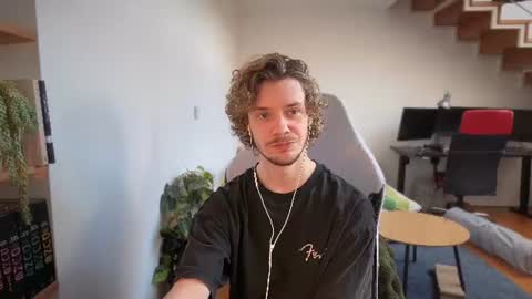 Sam online show from June 12, 2026, 12:59 pm