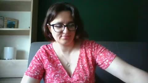 Paris online show from June 29, 2026, 5:25 am