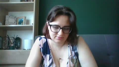 Paris online show from July 22, 2026, 5:32 am