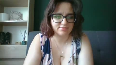 Paris online show from July 29, 2026, 5:49 am