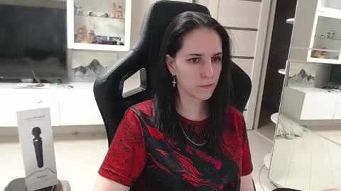 Irwi Tomboy online show from February 23, 2025, 7:11 am