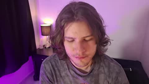Jess online show from May 17, 2026, 3:48 am