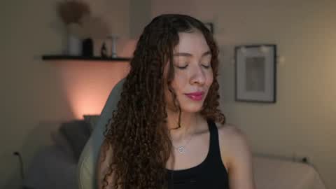 Snapshot of isa_____ chatting on July 31, 2026, 1:16 am isa_____ online show from July 31, 2026, 1:16 am