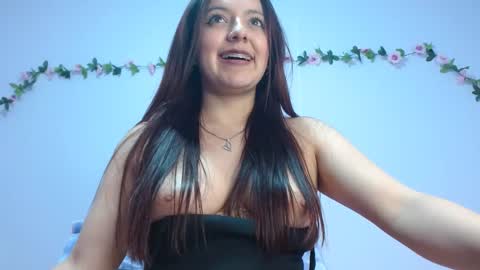 Snapshot of isa_jones1 chatting on February 1, 2025, 4:35 am isa_jones1 online show from February 1, 2025, 4:35 am