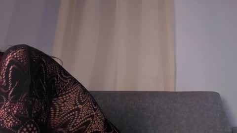 Isabella online show from February 10, 2025, 3:21 pm