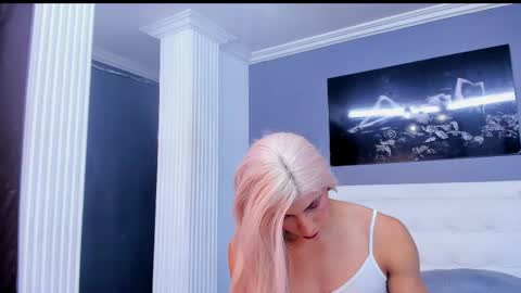 Isa Lancaster online show from February 16, 2025, 7:16 pm