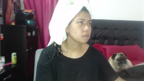 Snapshot of isa_mey chatting on February 19, 2025, 2:23 am Isa online show from February 19, 2025, 2:23 am