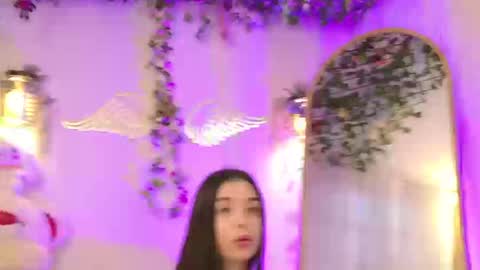 Isabella        online show from February 27, 2026, 9:48 pm