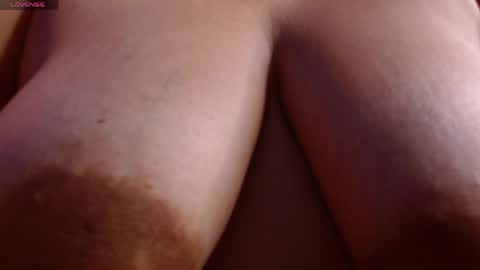 isa_salvatore online show from March 11, 2026, 6:25 pm