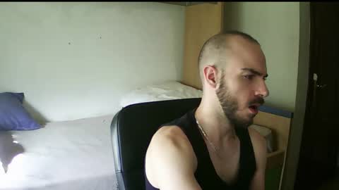 Isaac99c online show from September 25, 2025, 8:40 am