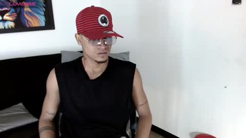 Isaacas online show from November 17, 2025, 11:16 am