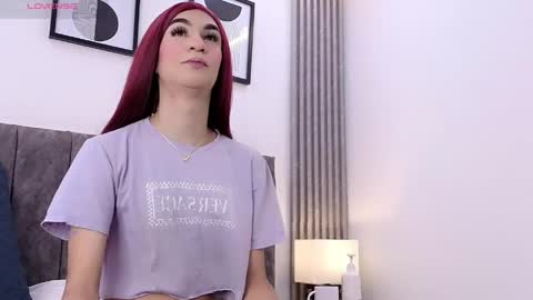 isabel_palmer online show from May 1, 2026, 8:35 pm