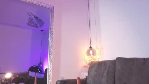 Isabela online show from March 20, 2026, 11:48 am