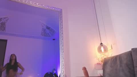 Isabela online show from March 23, 2026, 11:47 am