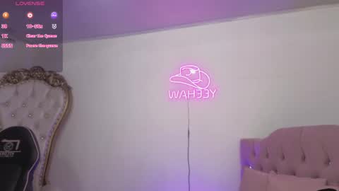 Snapshot of isabela_tay chatting on April 27, 2026, 11:52 am ISABELA online show from April 27, 2026, 11:52 am