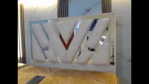 Snapshot of isabelabluecf chatting on December 3, 2025, 4:05 pm isabelabluecf online show from December 3, 2025, 4:05 pm