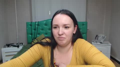 Snapshot of isabelblackberry chatting on December 16, 2024, 12:27 pm IsabelBlackberry online show from December 16, 2024, 12:27 pm