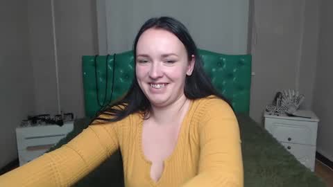 Snapshot of isabelblackberry chatting on December 16, 2024, 3:32 pm IsabelBlackberry online show from December 16, 2024, 3:32 pm