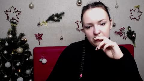 Snapshot of isabelblackberry chatting on December 23, 2024, 6:00 am IsabelBlackberry online show from December 23, 2024, 6:00 am