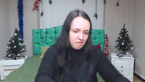 Snapshot of isabelblackberry chatting on December 27, 2024, 6:14 am IsabelBlackberry online show from December 27, 2024, 6:14 am