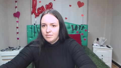 Snapshot of isabelblackberry chatting on March 10, 2025, 9:10 am IsabelBlackberry online show from March 10, 2025, 9:10 am