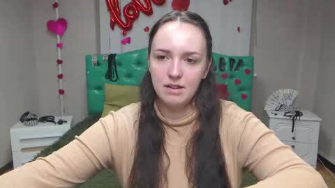 Snapshot of isabelblackberry chatting on October 16, 2025, 5:52 am IsabelBlackberry online show from October 16, 2025, 5:52 am