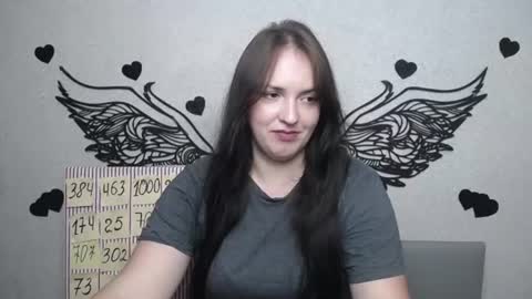IsabelBlackberry online show from July 18, 2026, 11:14 am