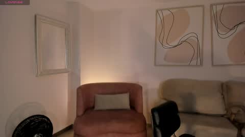 Snapshot of isabelbornner chatting on May 17, 2026, 11:17 am Isabel Bornner online show from May 17, 2026, 11:17 am