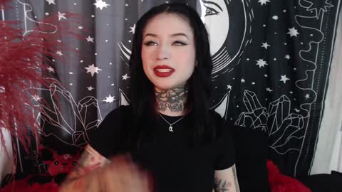    online show from February 5, 2025, 8:25 pm