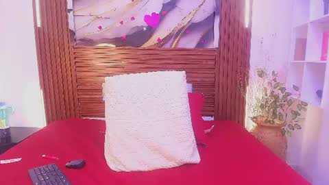  ISABELLA   online show from July 15, 2026, 12:10 pm