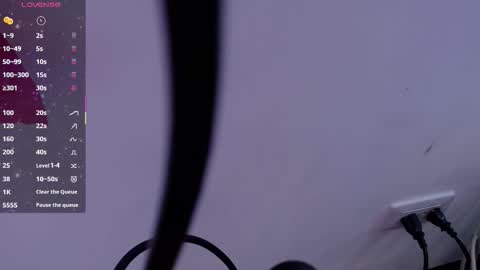 Snapshot of isabella_cherry_ chatting on October 22, 2025, 4:13 am Isa Online 11pm to 5am Colombia time online show from October 22, 2025, 4:13 am