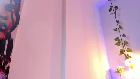   online show from January 19, 2025, 11:10 pm