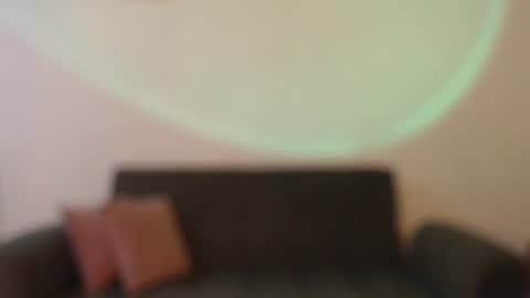 Snapshot of isabella_jones9 chatting on February 16, 2025, 12:52 am ISABELLA online show from February 16, 2025, 12:52 am